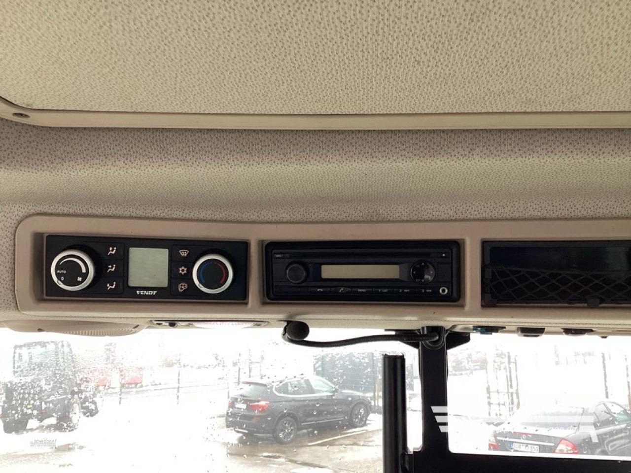 Traktor от тип Fendt 724 S4 PROFI+ | RTK, FZW, RADGEWICHTE..., Gebrauchtmaschine в Norden (Снимка 15)